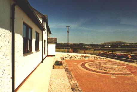 [ Human Sundial layout, using Brick ]